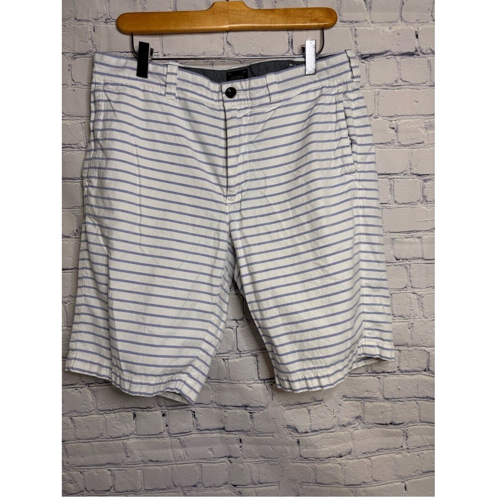 J Crew White Blue Preppy Nautical Vacation Beach Y2K Casual Striped Shorts 33